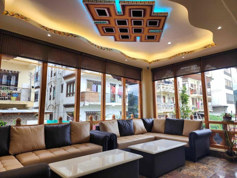 Green Valley Boutique Paro Bagian luar foto