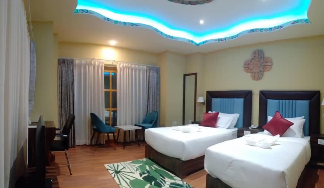 Green Valley Boutique Paro Bagian luar foto
